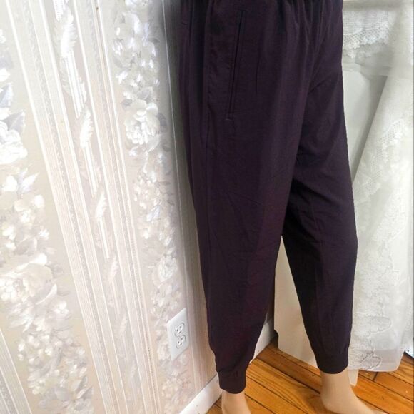 Banana Republic Mid- Rise Classic Jogger NWT - Picture 3 of 6